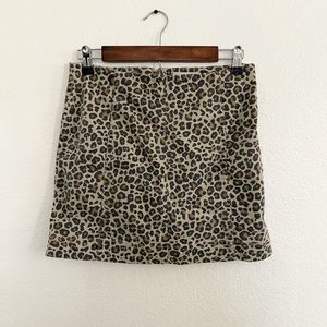 Cheetah/Leopard print mini skirt